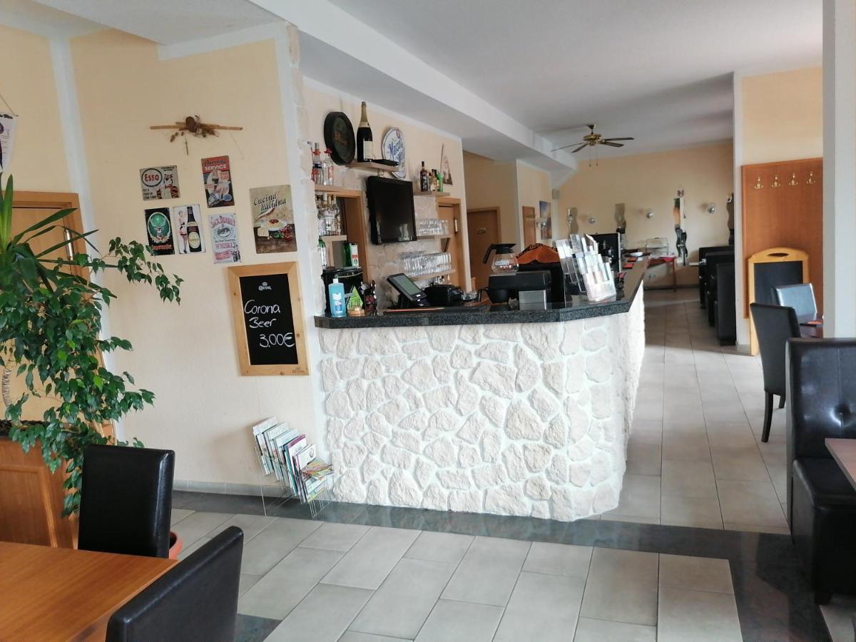 Pension Kuehnauer Hof Dessau-Rosslau ภายนอก รูปภาพ
